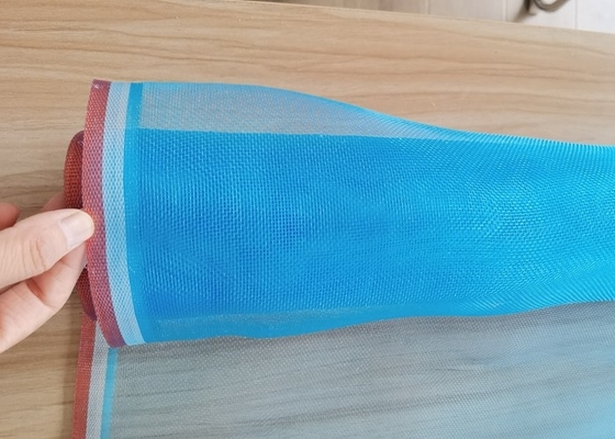 16X15 alambre plástico Mesh Blue Nylon Fishing Net de la malla 65g/M2 con ultravioleta